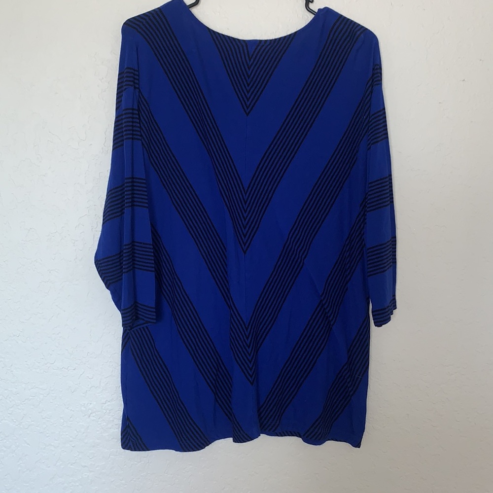 Blue blouse - Picture 3 of 3
